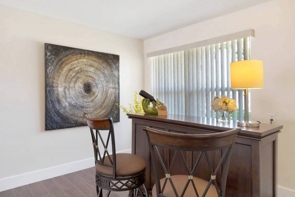 Cocktail Bar- Villa Romantic Cape Coral